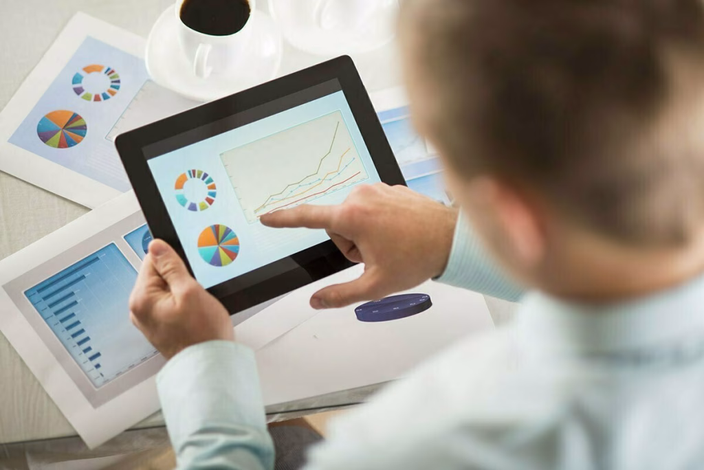 Business Stats & Graphs